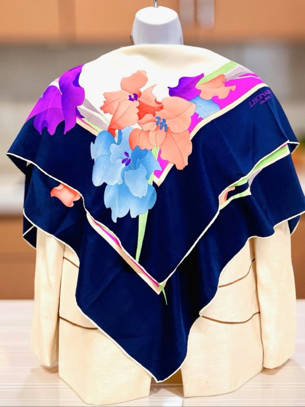 Leonard Paris 100% Silk Scarf 33" Ivery Blue pink purple green floral (79